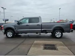 2025 FORD F250