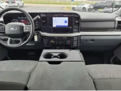 2025 FORD F250