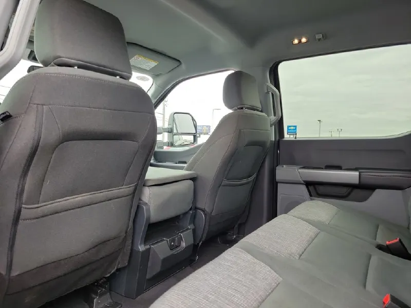2025 FORD F250