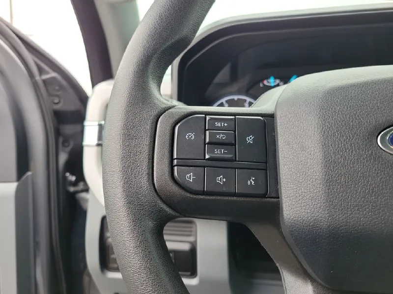 2025 FORD F250