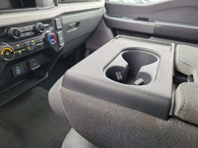 2025 FORD F250
