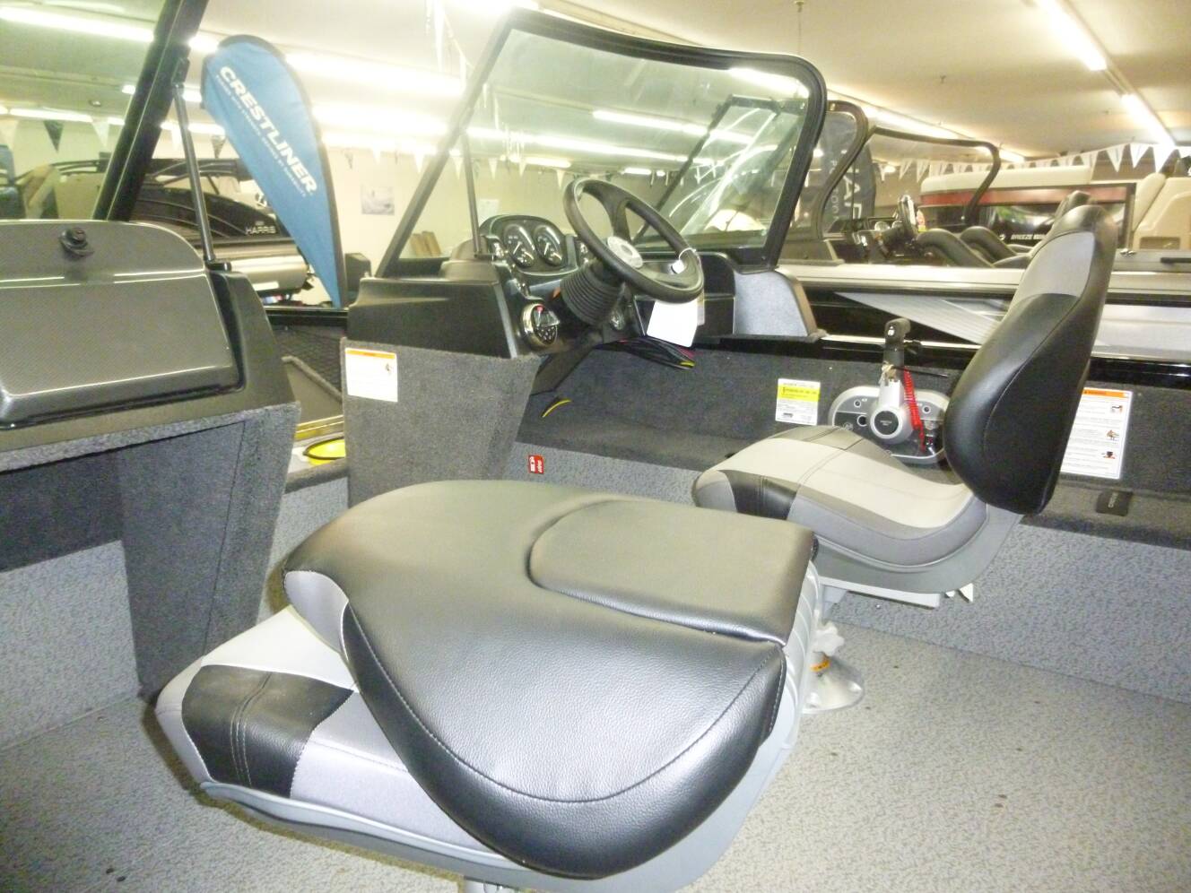 A photo of this 2026 Crestliner 1850 KODIAK WT