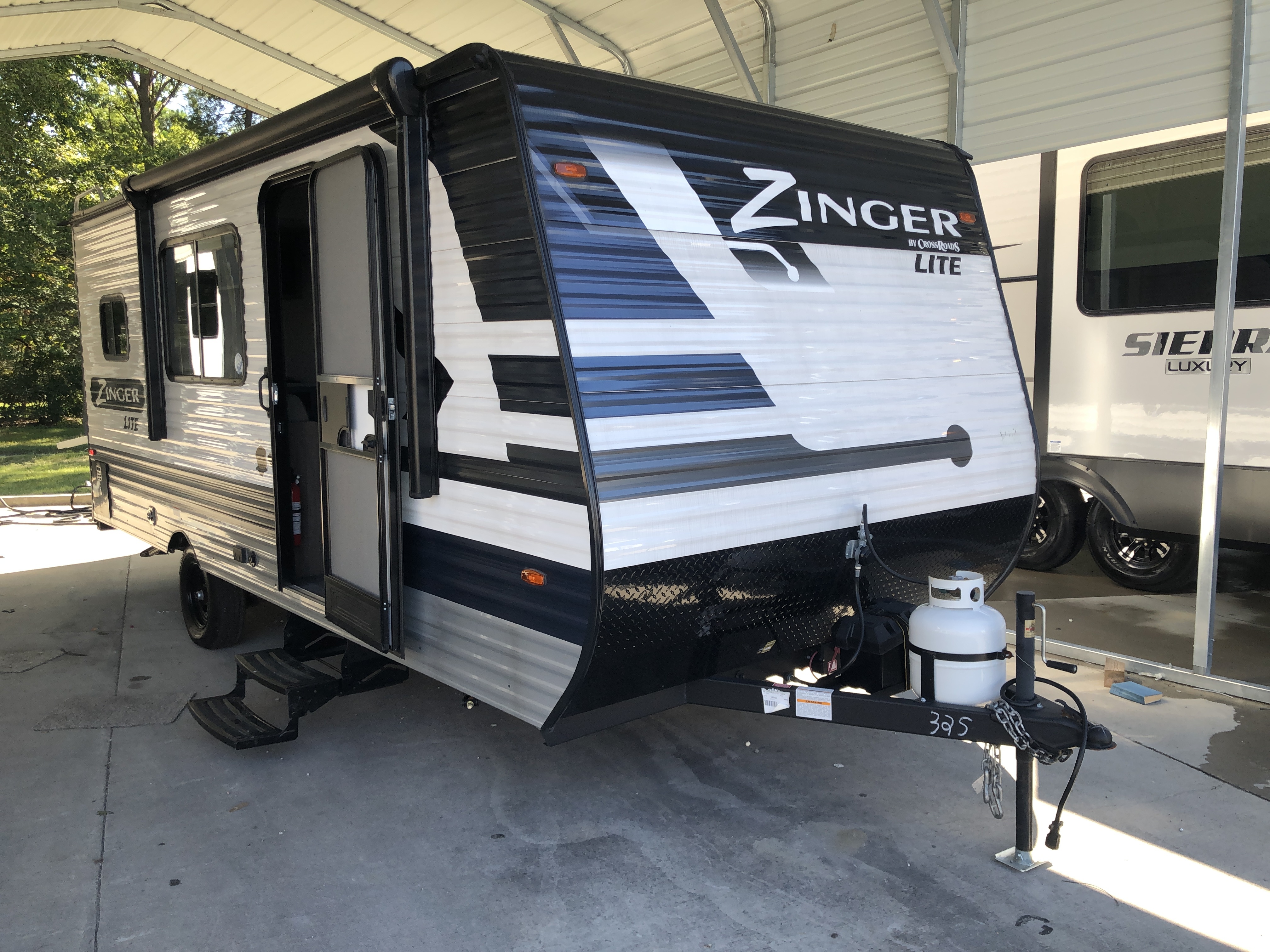 2023 Crossroads ZINGER ZR18RK RV