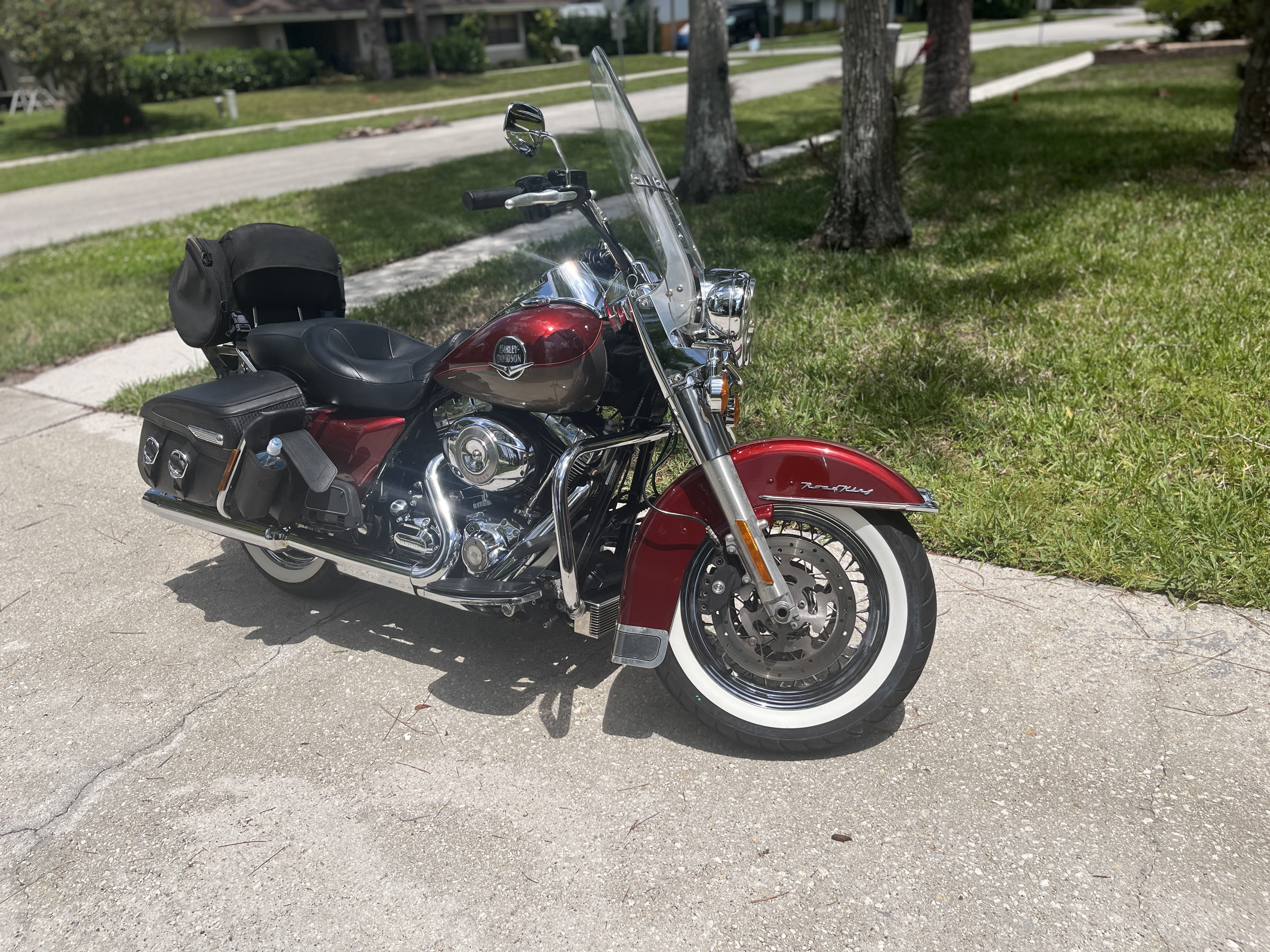 2009 Harley-Davidson ROAD KING CLASSIC in wellington FL
