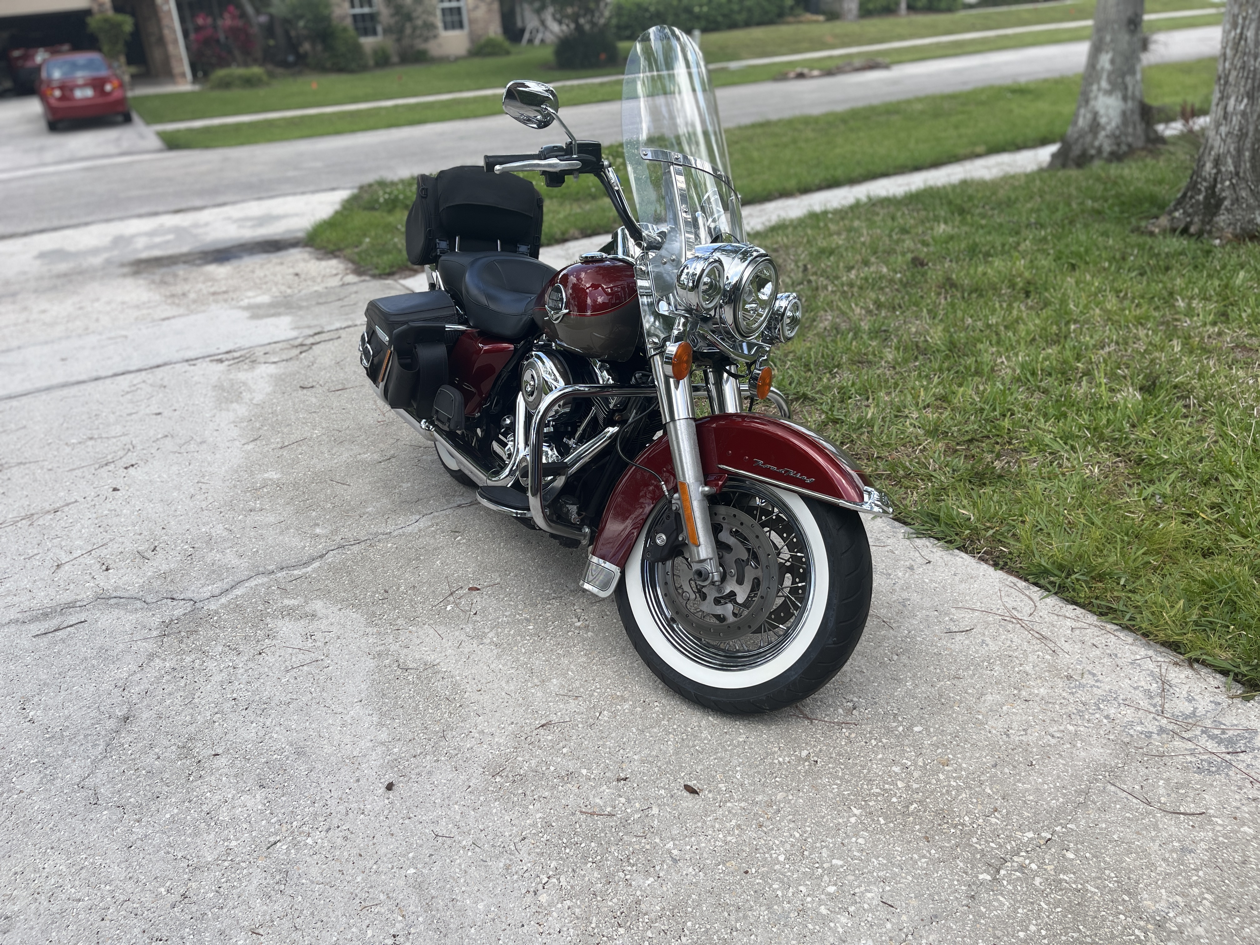 2009 Harley-Davidson ROAD KING CLASSIC in wellington FL