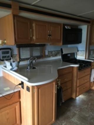 2005 Winnebago JOURNEY 39K in milton DE