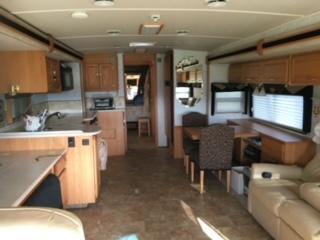 2005 Winnebago JOURNEY 39K in milton DE