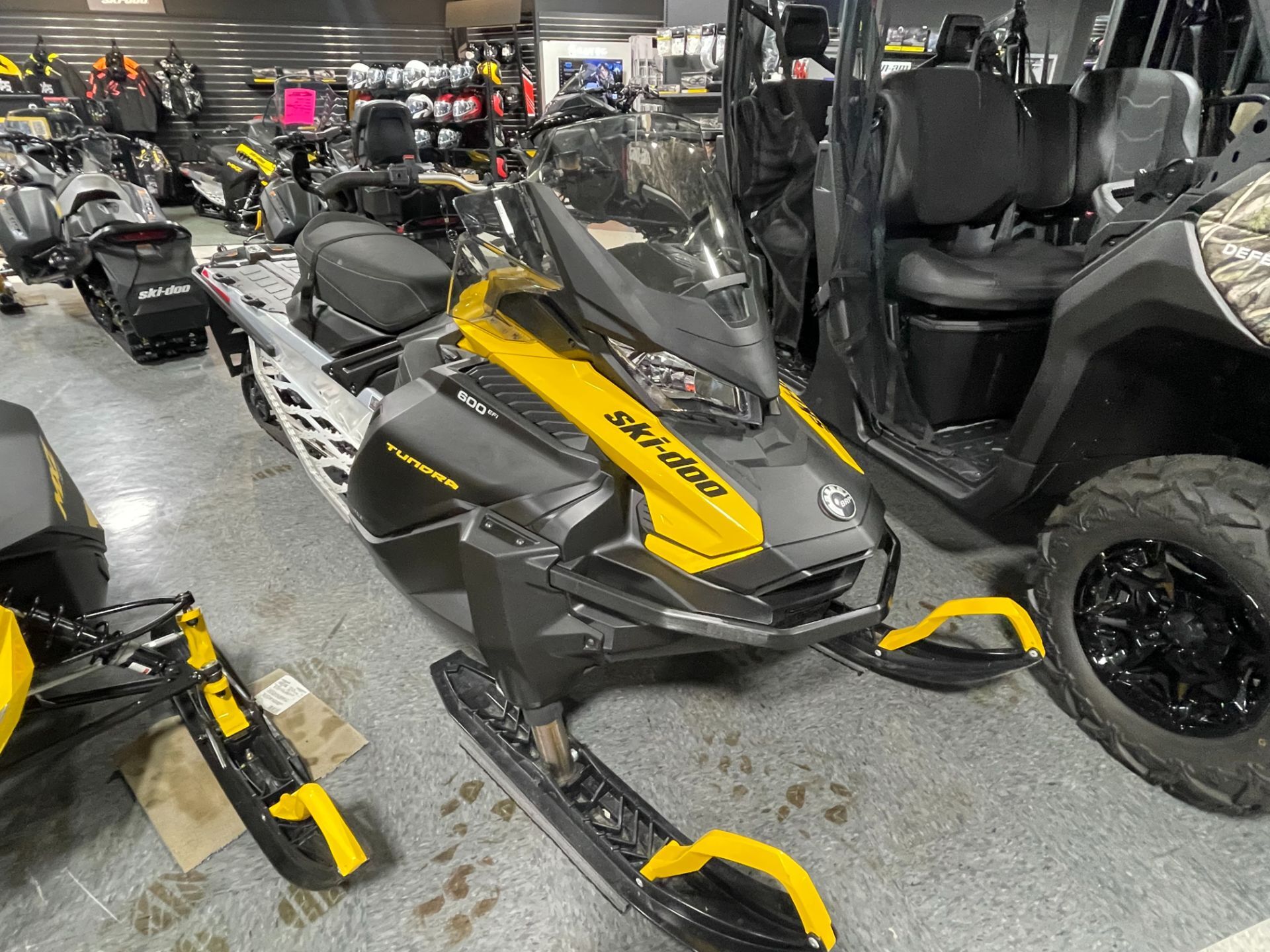 2024 Ski-Doo Tundra Sport 600 EFI ES Cobra 1.6 in wilmington IL