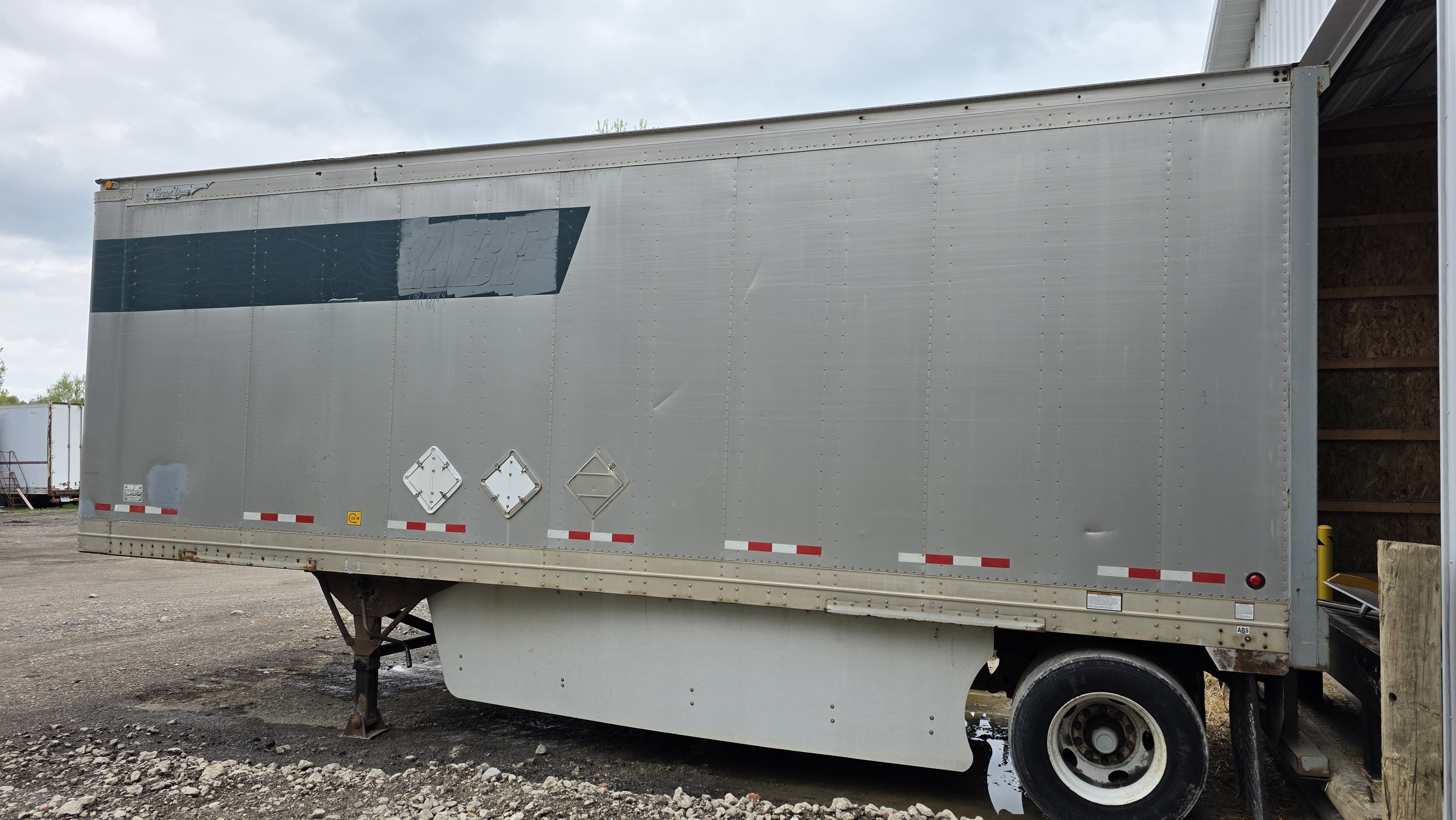 2005 GREAT DANE Pup Trailer in Columbia Station, OH