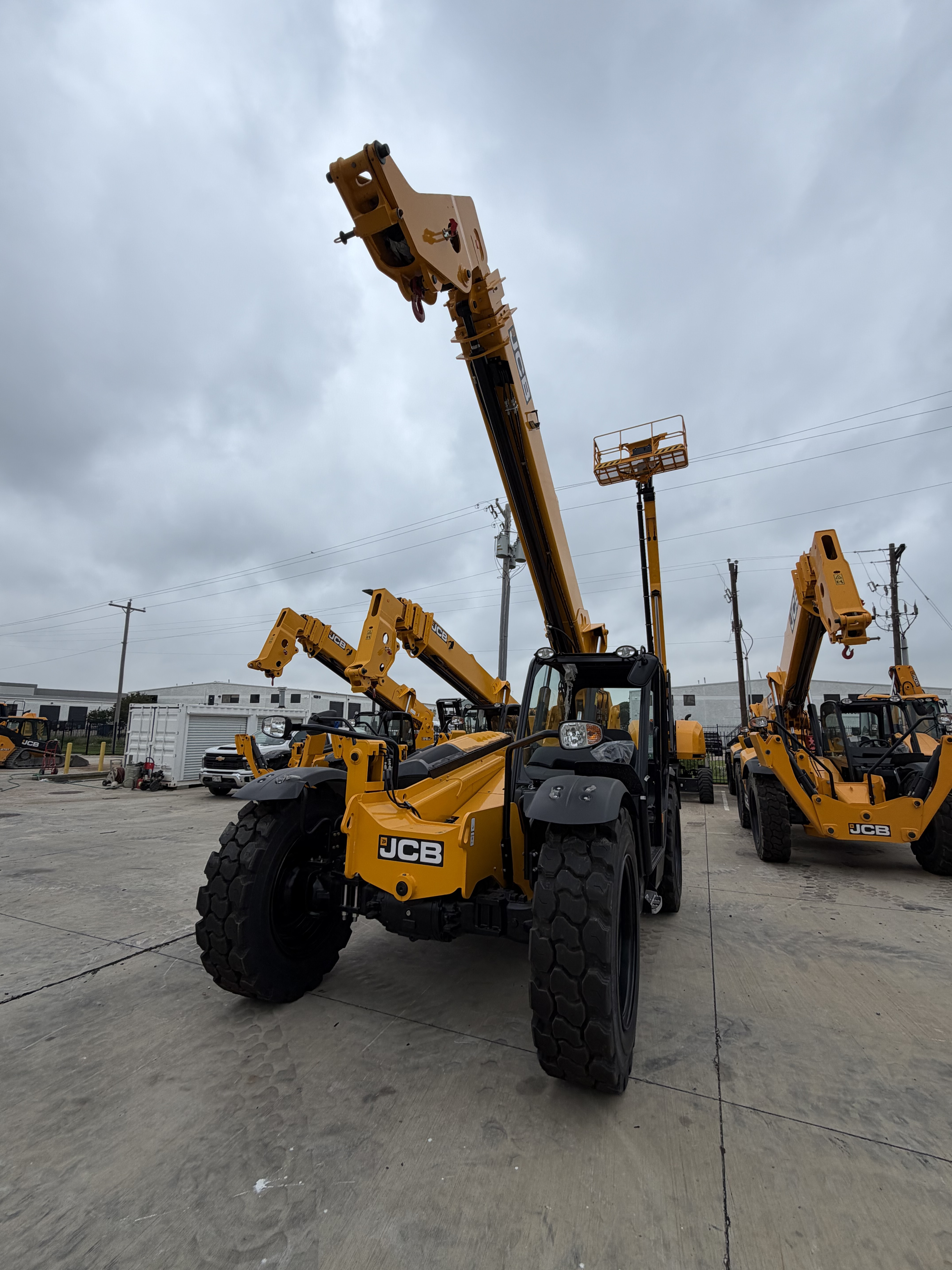2026 JCB 509-42 in Lewisville, TX