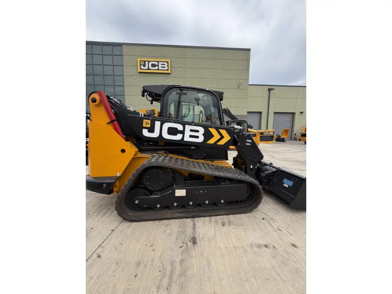 2026 JCB 3TS-8T