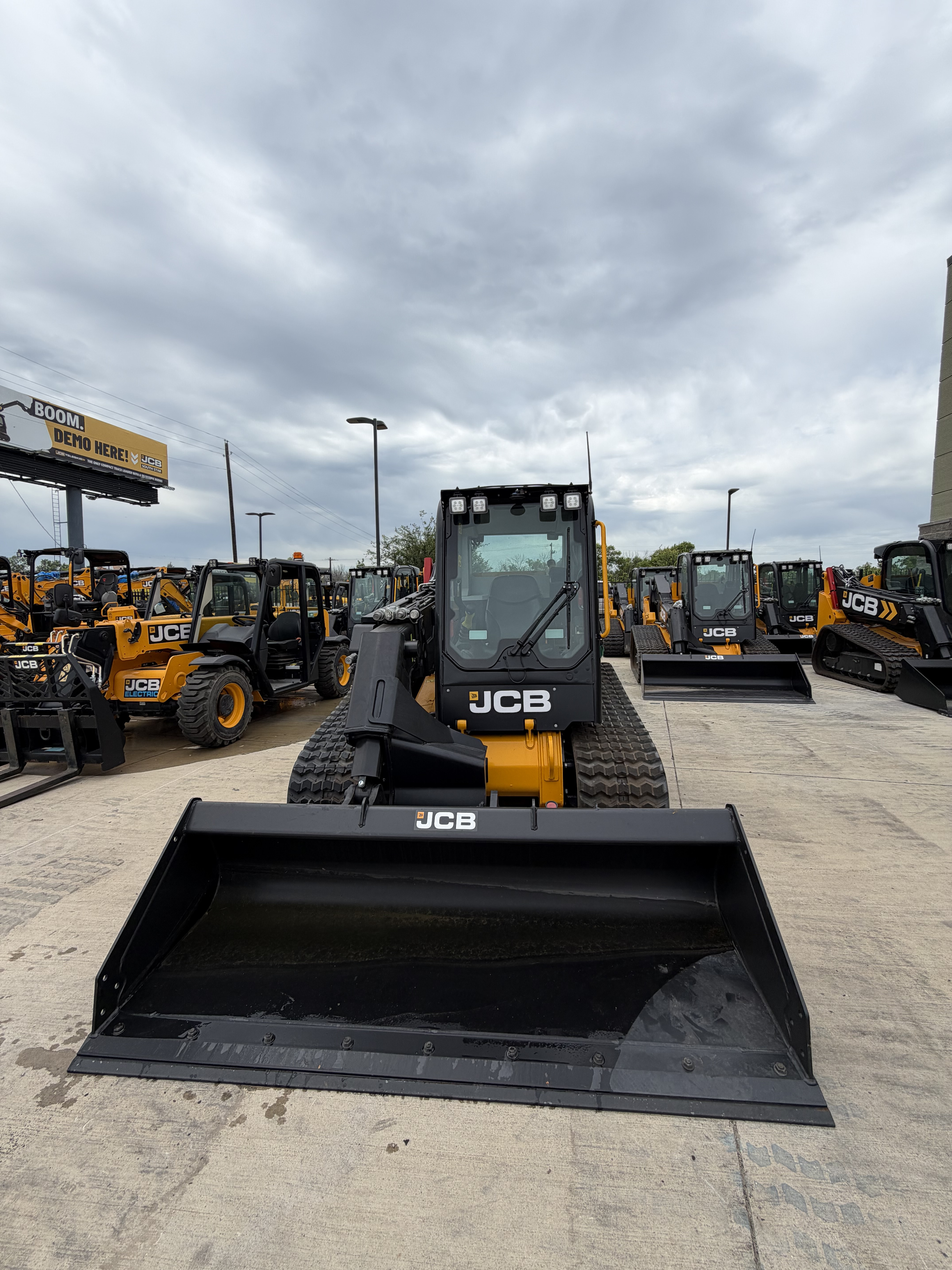 2026 JCB 3TS-8T in Lewisville, TX