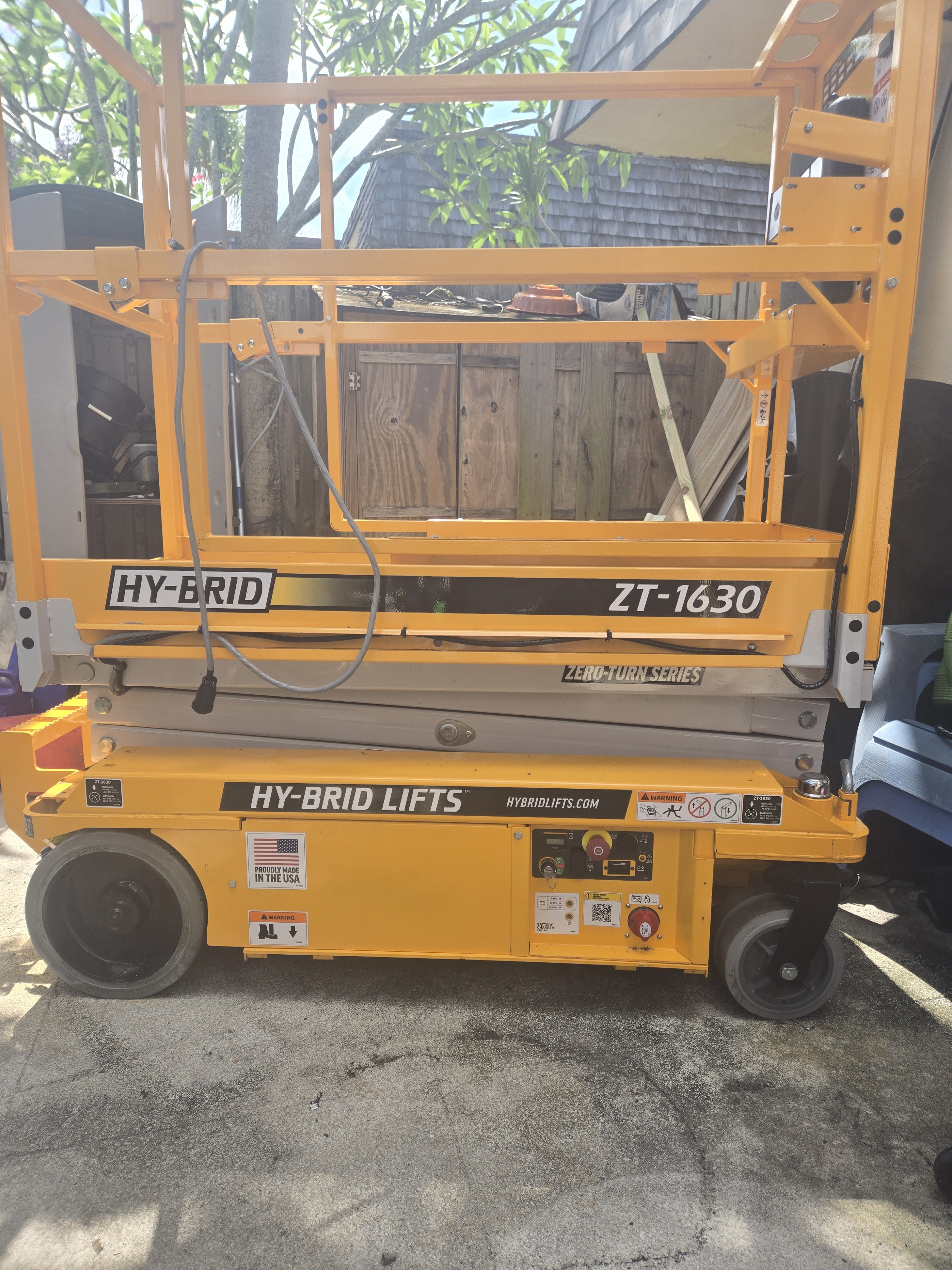 2025 HY-BRID LIFTS ZT-1690 in Palm Springs, FL