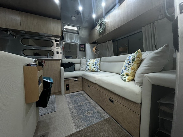 2019 Airstream FLYING CLOUD 28RB RV