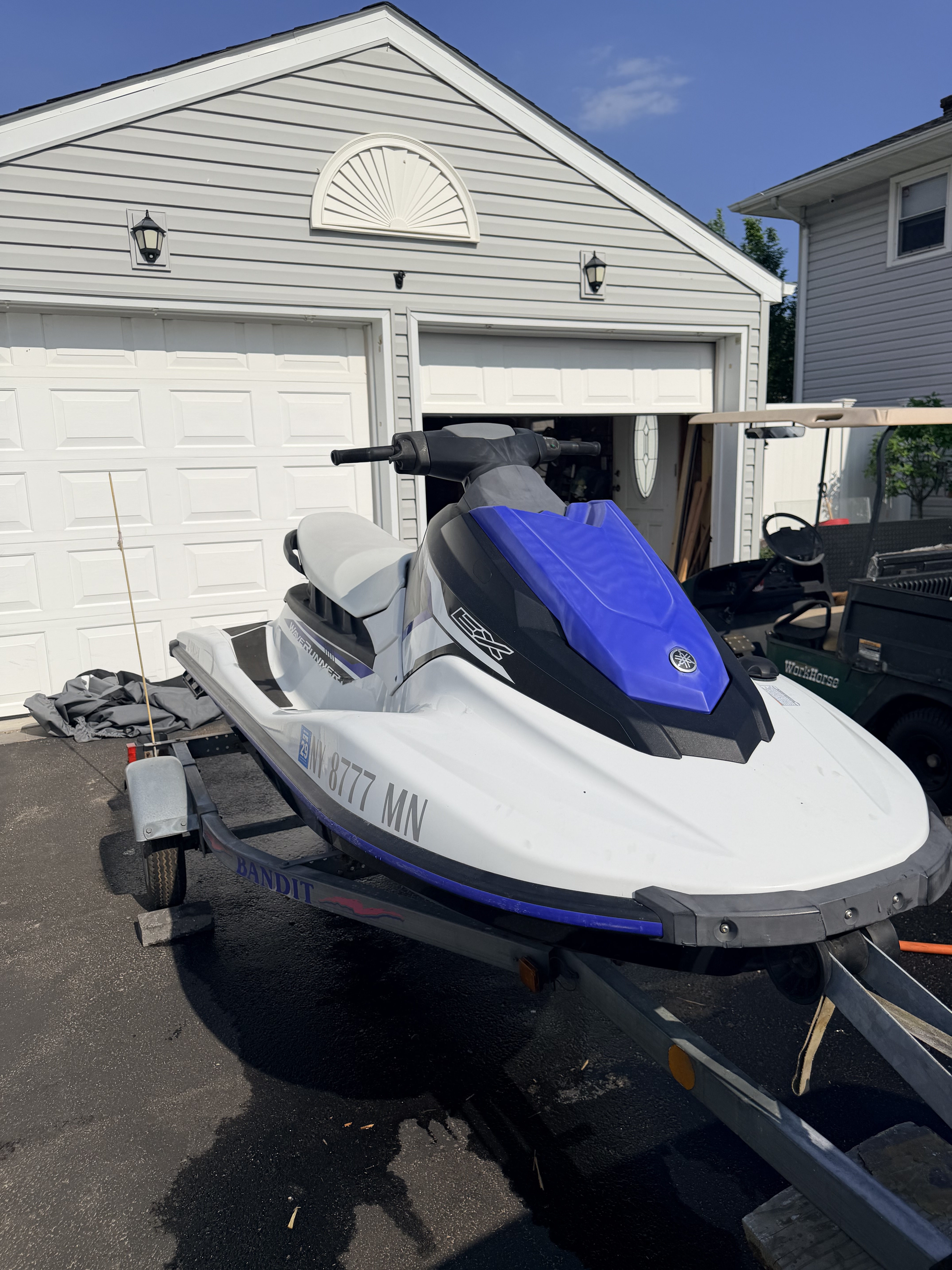 White Waverunner Ex For Sale - Yamaha Personal Watercraft - PWC Trader