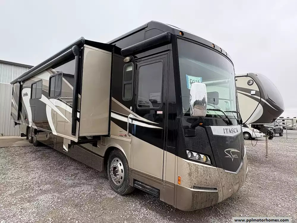 2013 Winnebago Itasca Meridian 42E in el reno OK