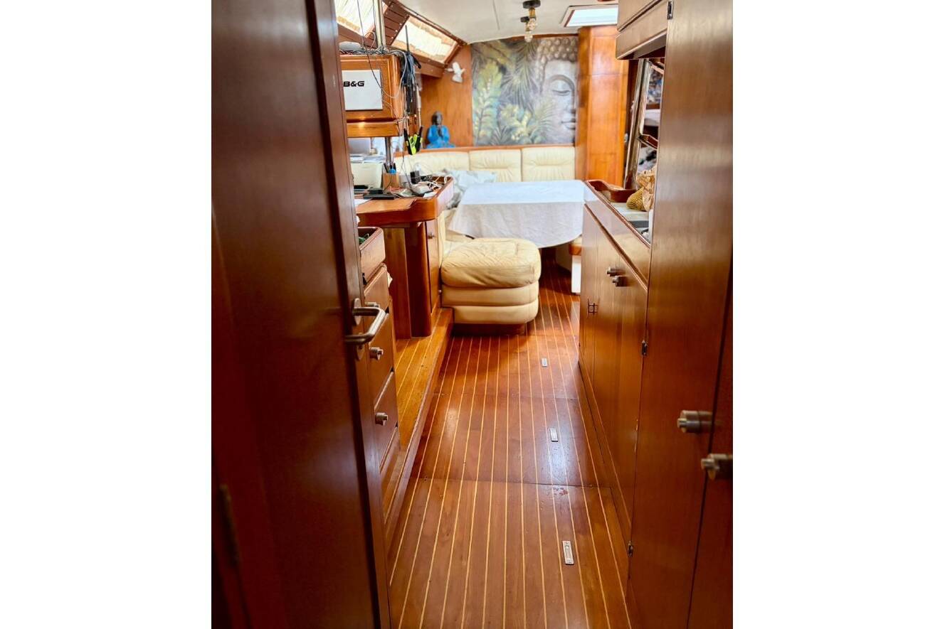 A photo of this 1990 Wauquiez Centurion 59