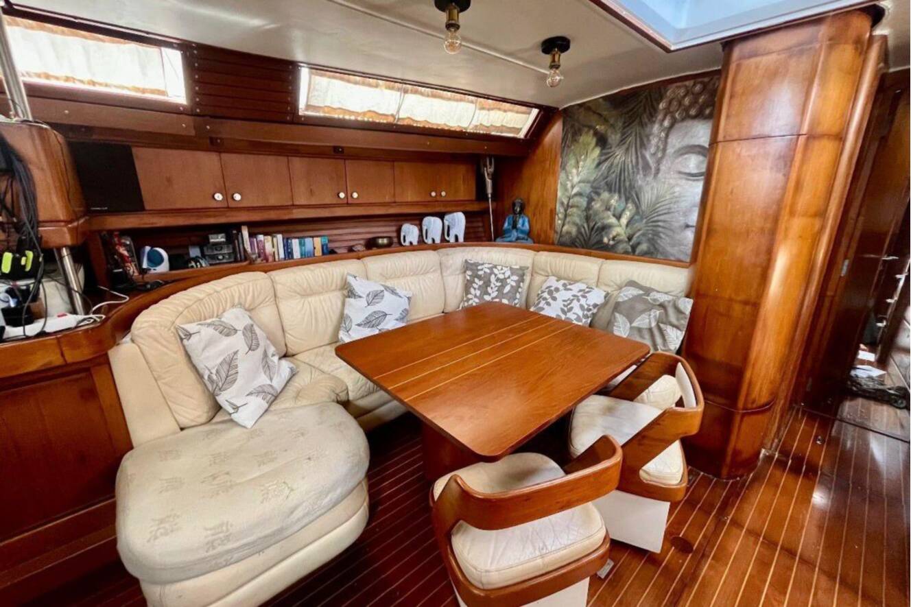 A photo of this 1990 Wauquiez Centurion 59