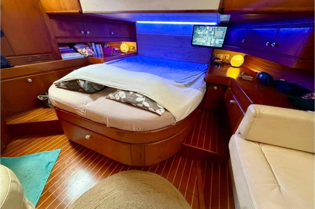 A photo of this 1990 Wauquiez Centurion 59