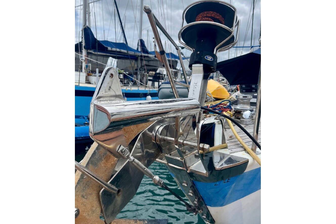 A photo of this 1990 Wauquiez Centurion 59