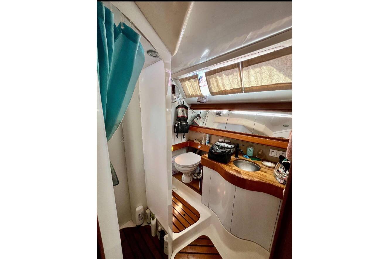 A photo of this 1990 Wauquiez Centurion 59