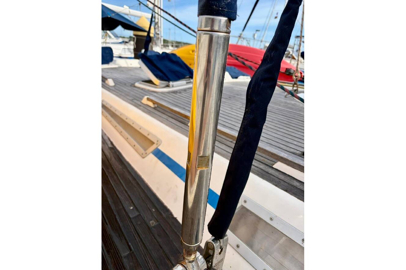A photo of this 1990 Wauquiez Centurion 59