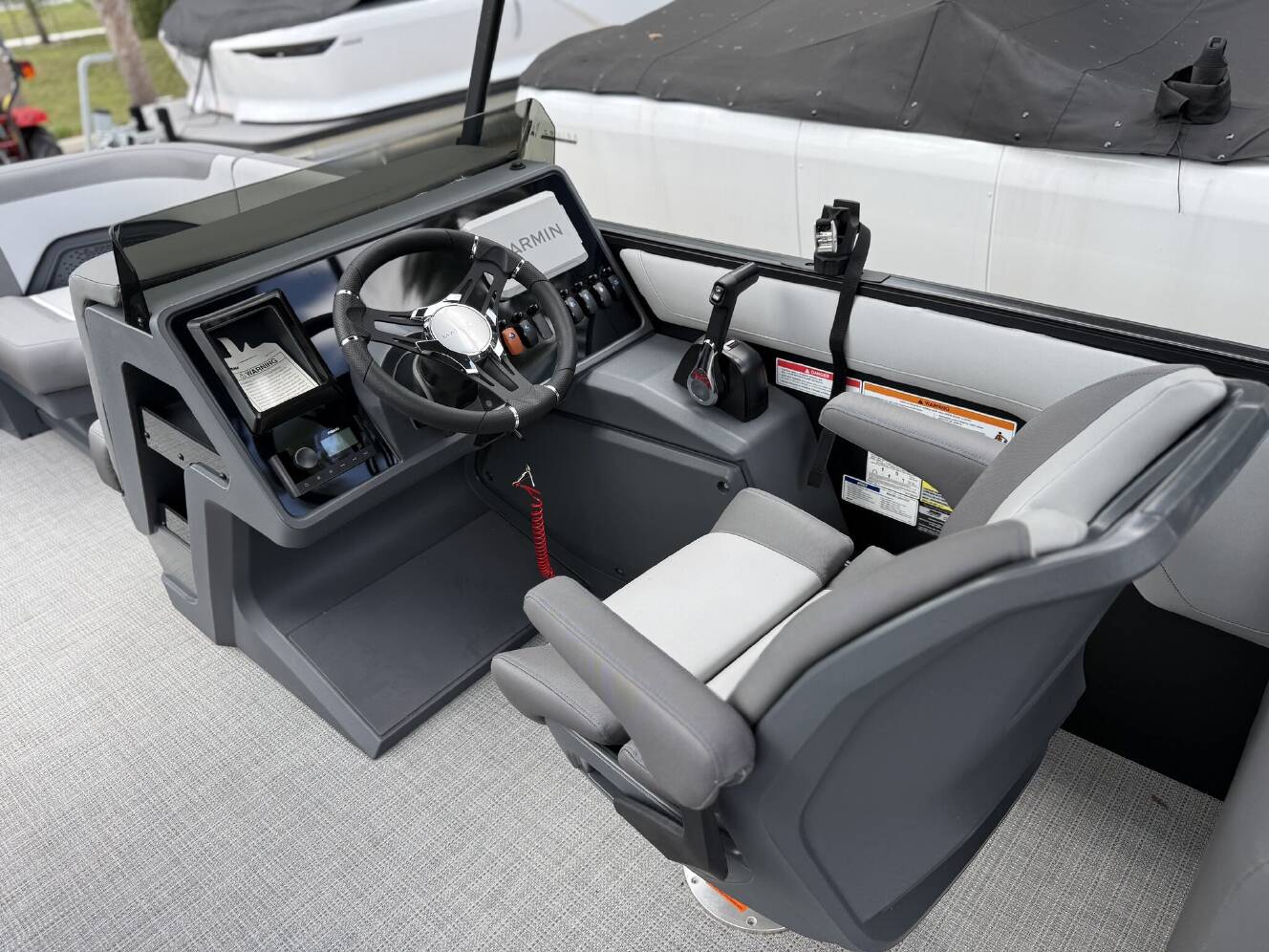 A photo of this 2025 Manitou Pontoon Cruise 22 Switchback