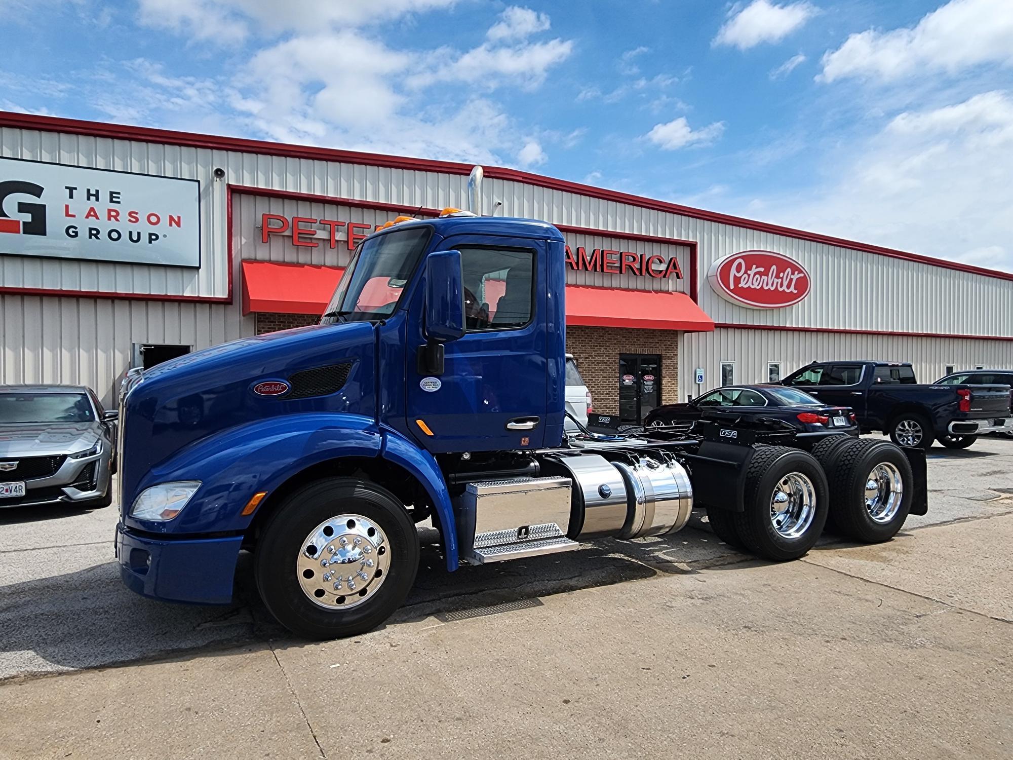 2021 PETERBILT 579 in O Fallon, MO
