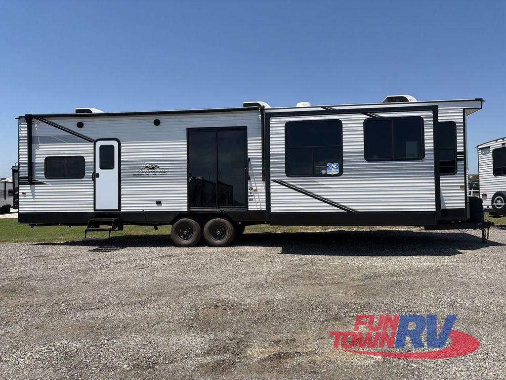 2026 Jayco Jay Flight Bungalow 401FLTS DS in corsicana TX