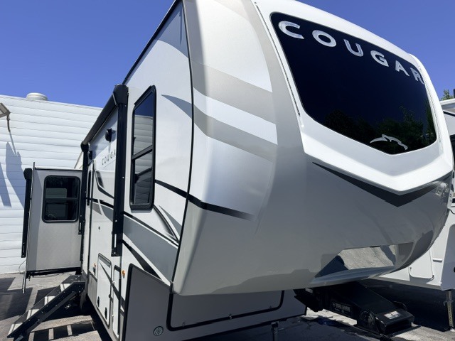 2024 Keystone Cougar FW 290RLS in st. louis MO
