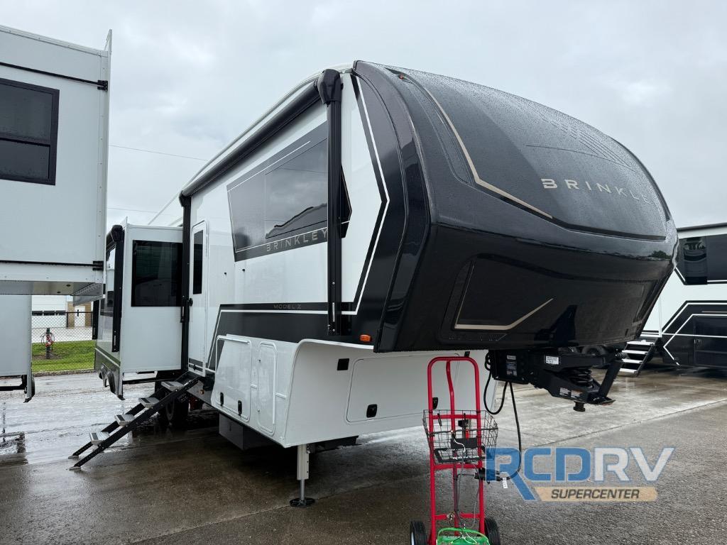 2026 Brinkley Model Z 3210 in pataskala OH