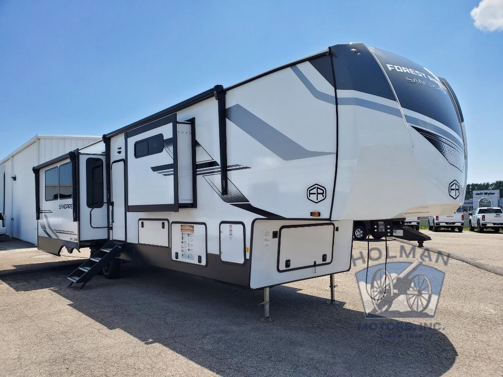 2026 Forest River Rv Sandpiper 3800RK in batavia OH