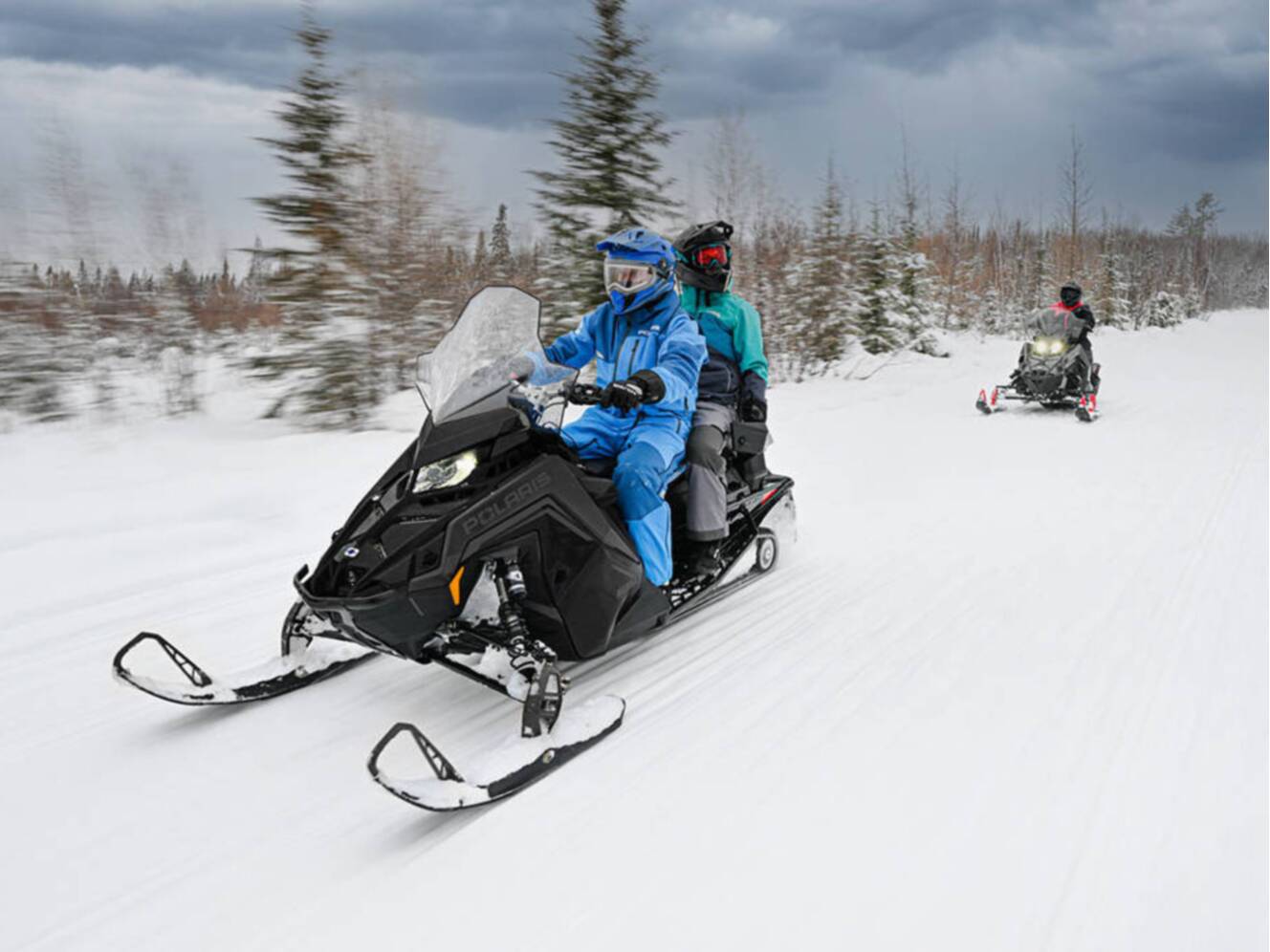 A photo of this 2027 Polaris 650 INDY Adventure 137 Indy Red 1.35 ES