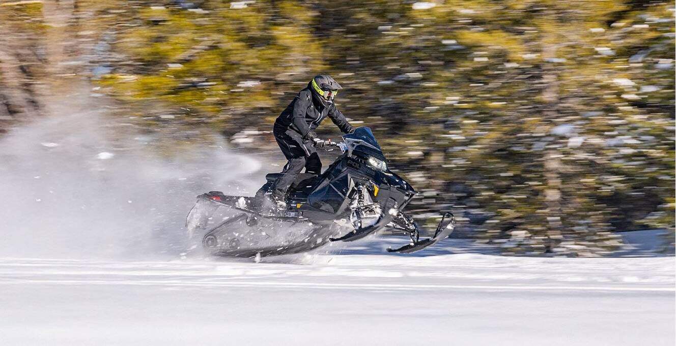 A photo of this 2027 Polaris 850 Switchback XC 146 Gloss Black 1.35 7S ES
