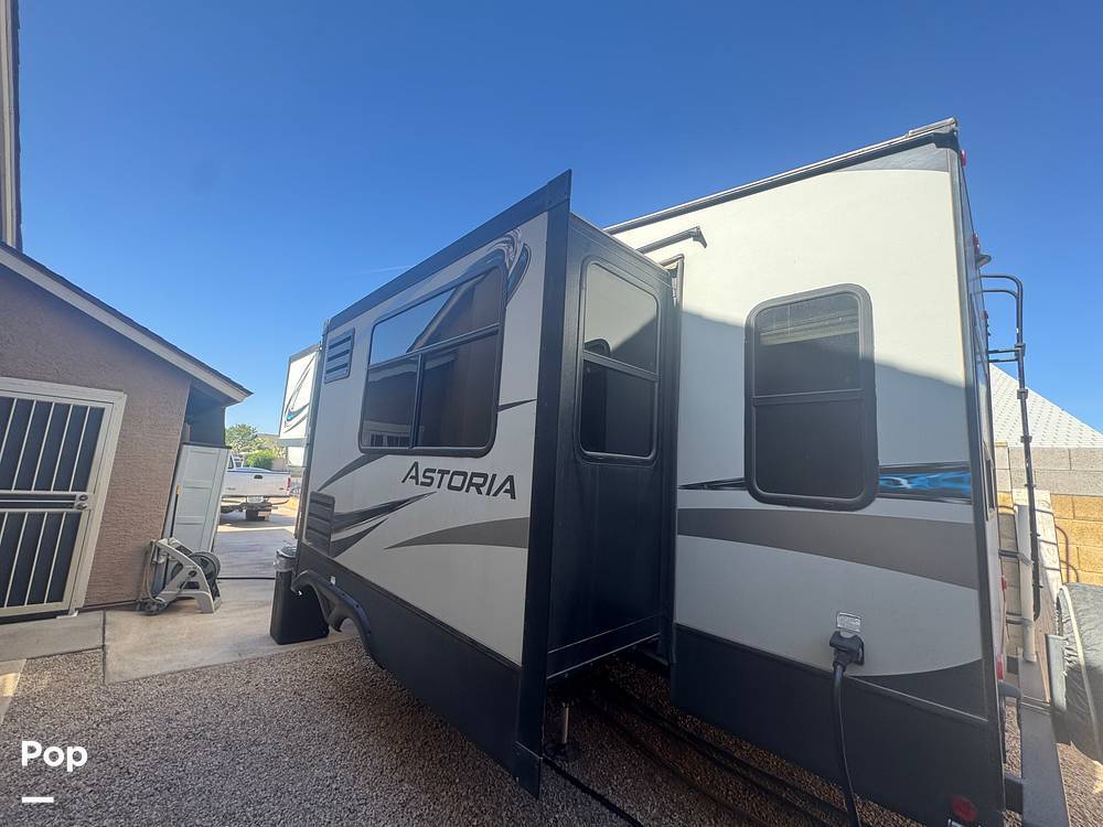 2018 Dutchmen Astoria 2513RLF in mesa AZ