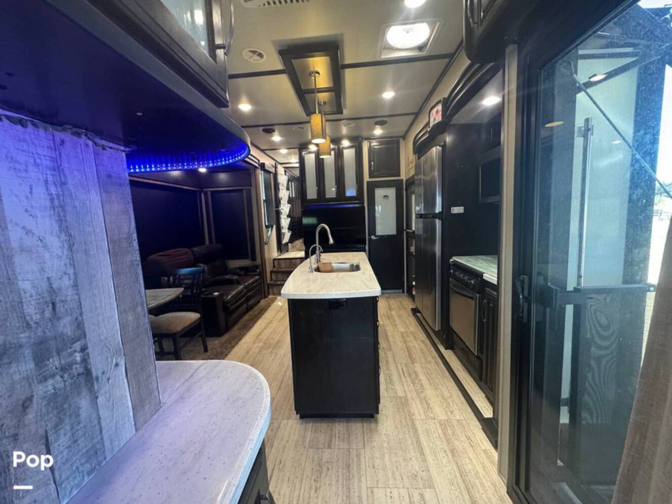 A photo of this 2018 Grand Design Momentum 399TH