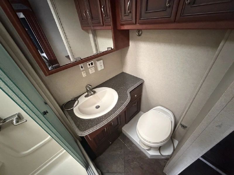 2013 NEWMAR CANYON STAR 3920