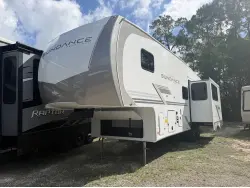 2026 HEARTLAND SUNDANCE 28DB XLT