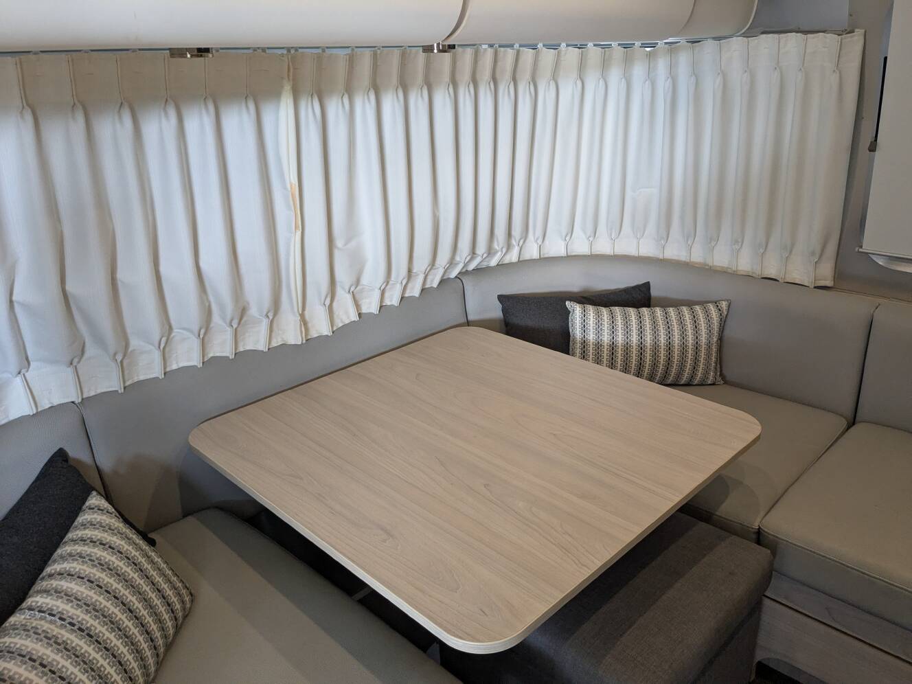 A photo of this 2020 Airstream GLOBETROTTER 27FBQ