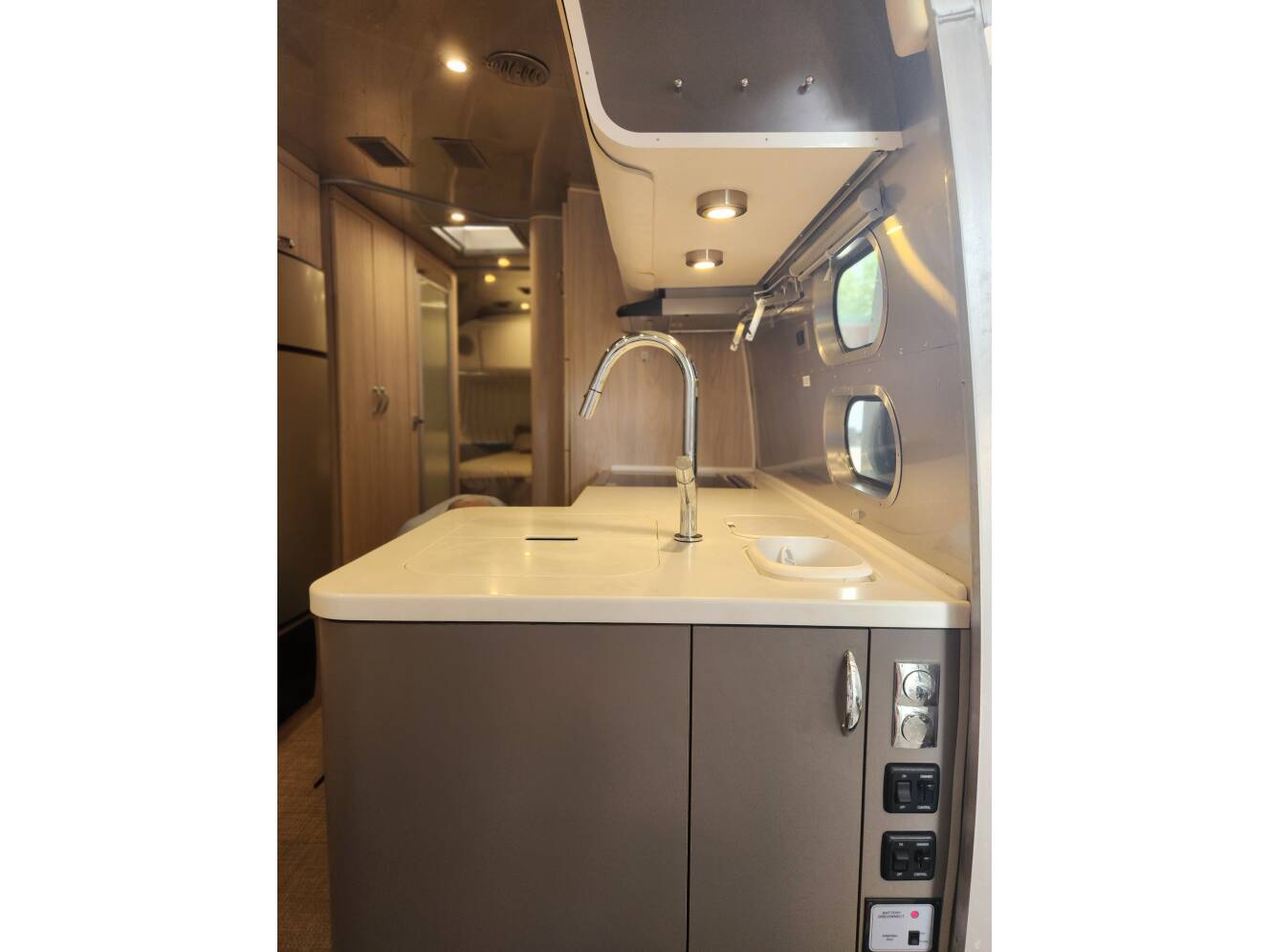 A photo of this 2020 Airstream GLOBETROTTER 27FBQ