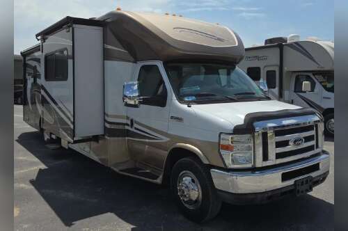 2011 Winnebago ASPECT 30C in coburg OR