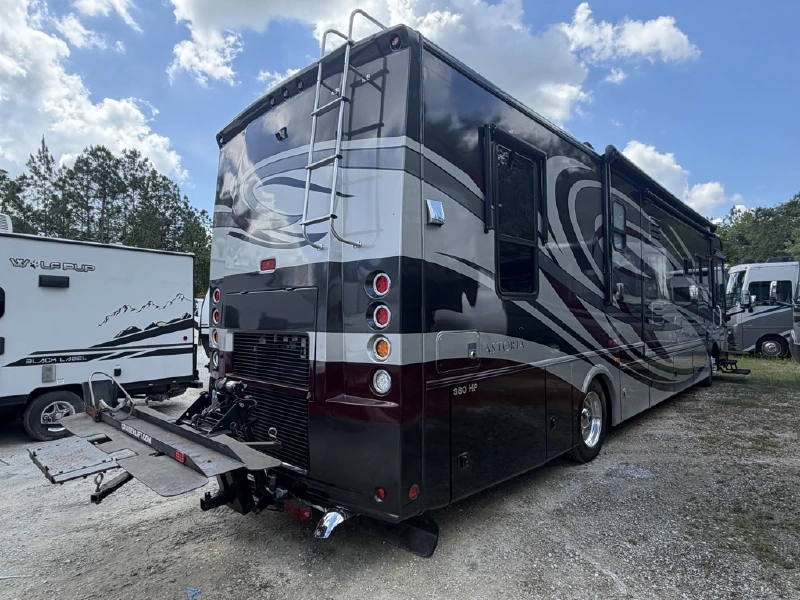 2011 DAMON ASTORIA 40KT