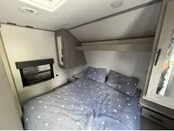 2022 COLEMAN LANTERN 300TQ