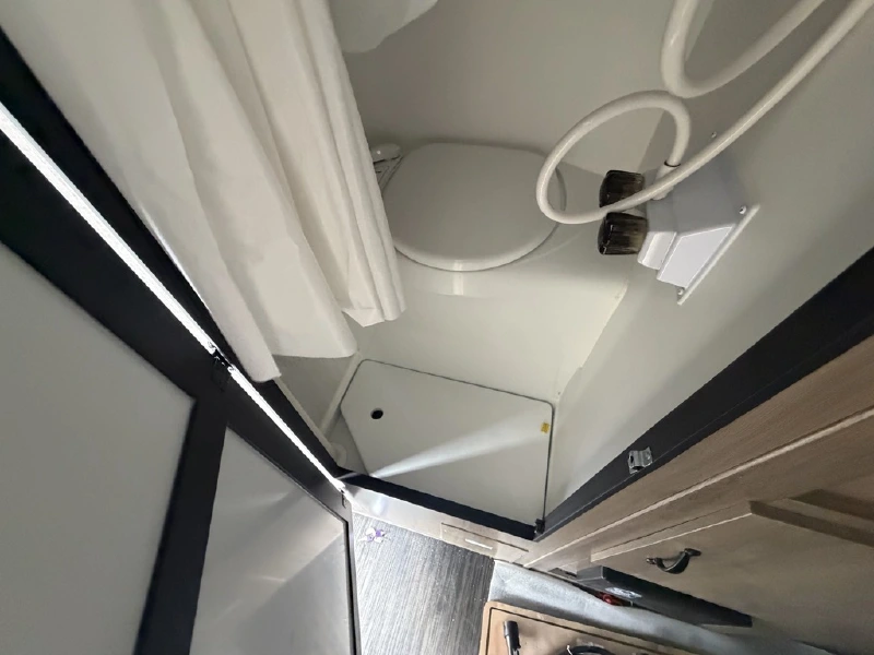 2026 TRAVEL LITE UP COUNTRY XS 575U