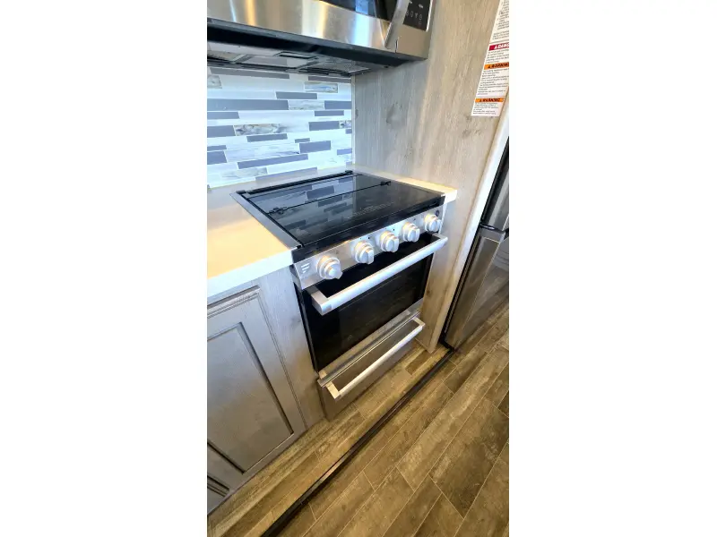 2022 Keystone Avalanche 390DS