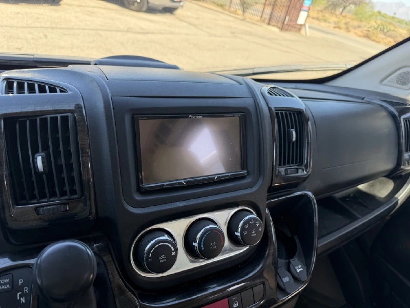 2022 WINNEBAGO TRAVATO 59K