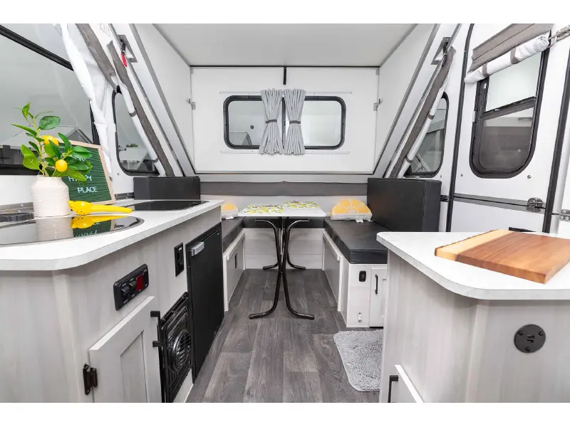 2026 Aliner Aliner CLASSIC - REAR SOFA