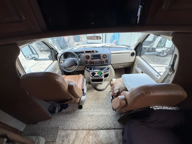 2014 JAYCO MELBOURNE 28F