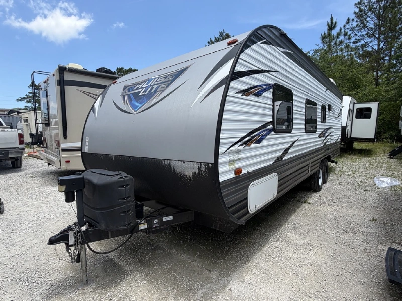 2018 FOREST RIVER CRUISE LITE 261BHXL