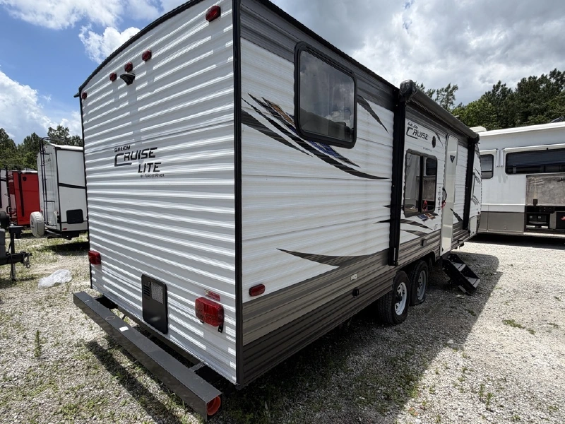 2018 FOREST RIVER CRUISE LITE 261BHXL